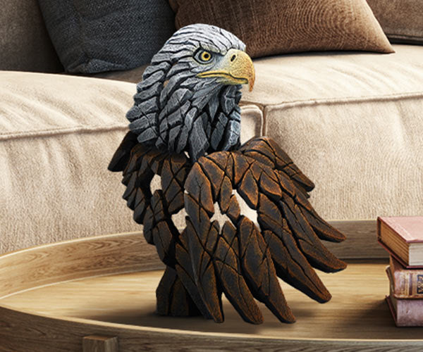 Bald Eagle sculpture